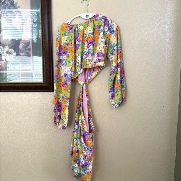 NWT Sanctuary Long-Sleeve Cut-Out Dress in Fresh Garden Size Medium - Picture 10 of 10